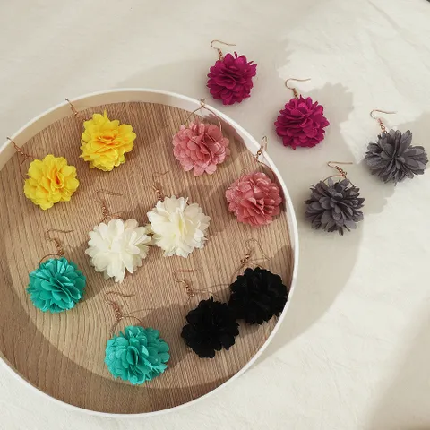 Boucle d'oreilles fleurs 974,île de la Réunion