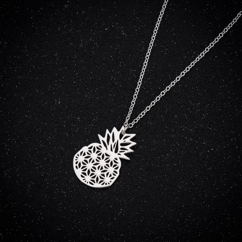 Collier ananas 974,île de la Réunion