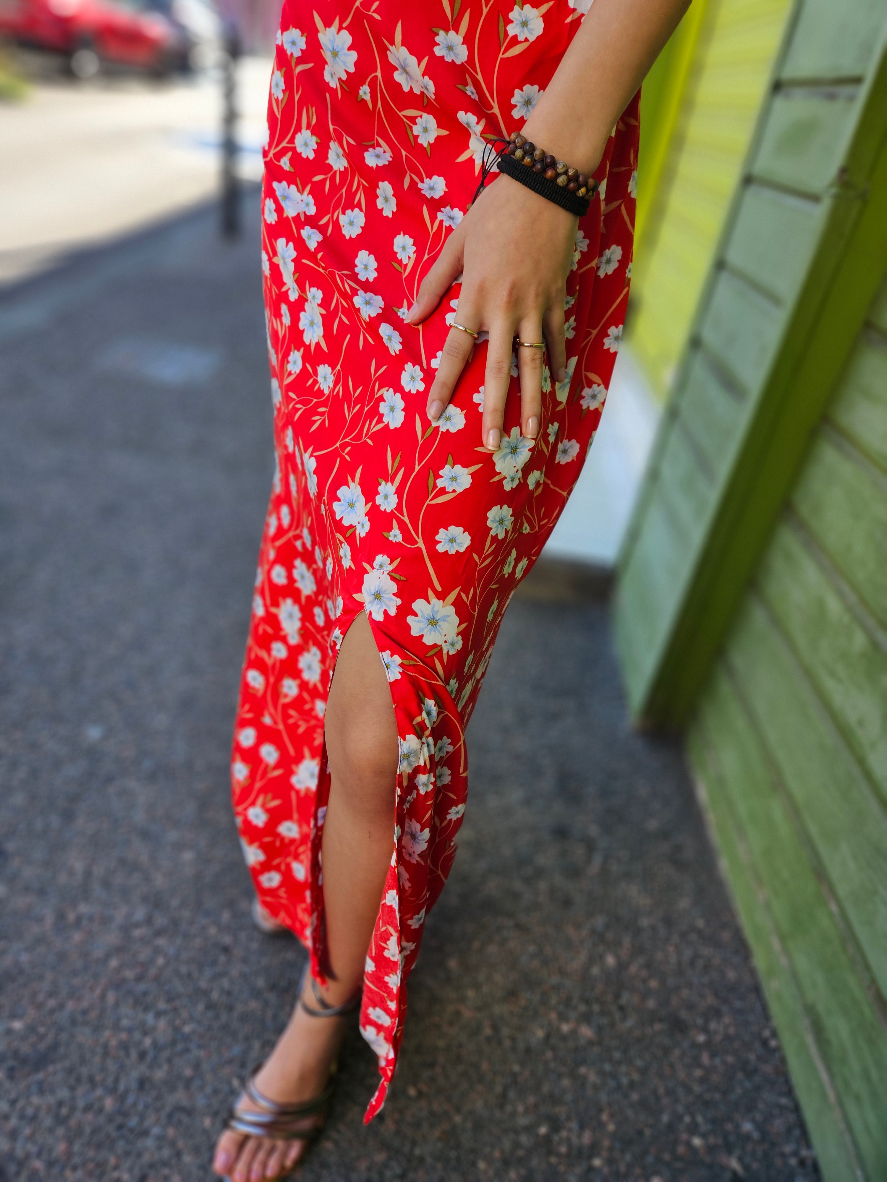 Ensemble jupe longue rouge 974,île de la Réunion