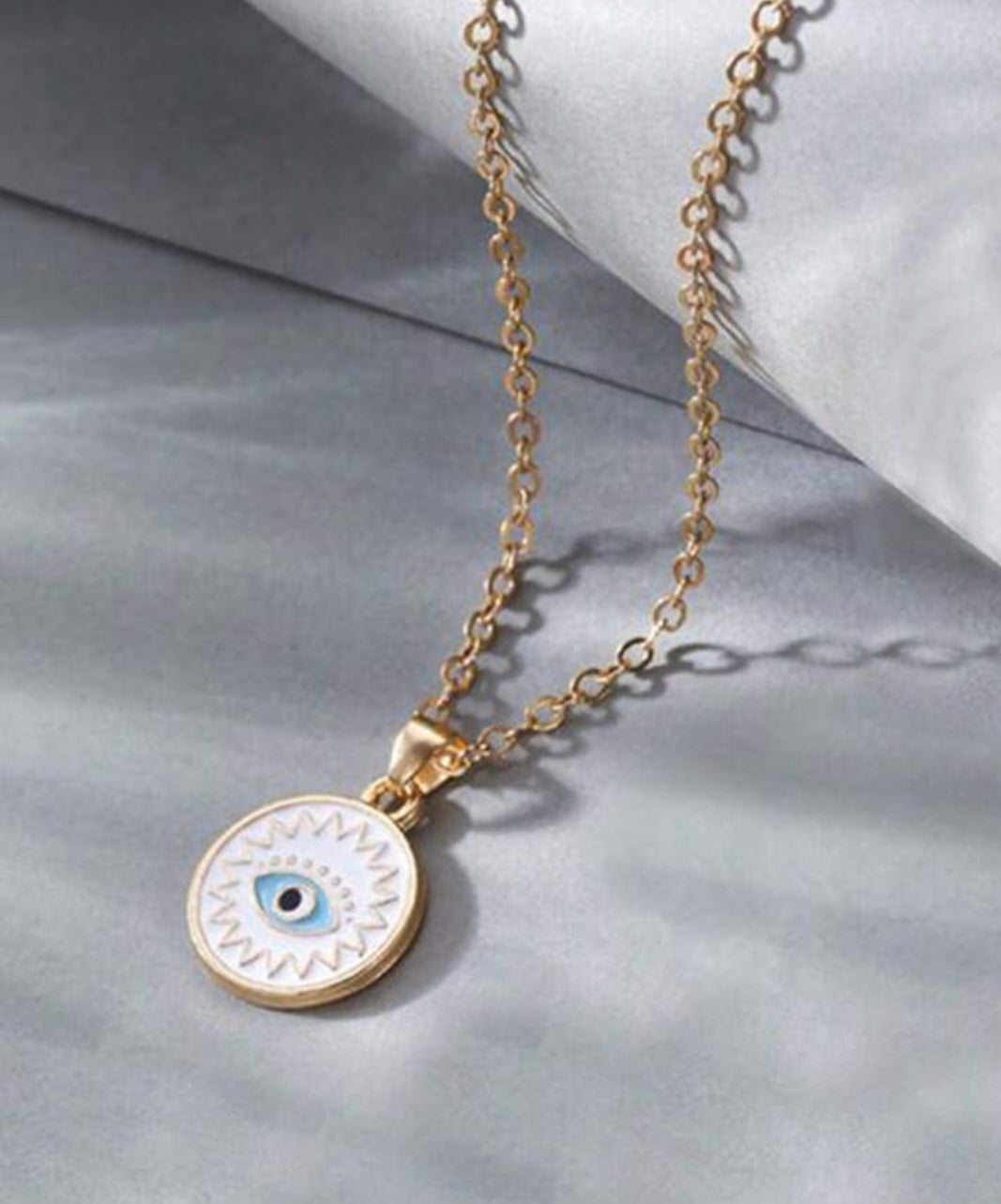Collier œil 974,île de la Réunion