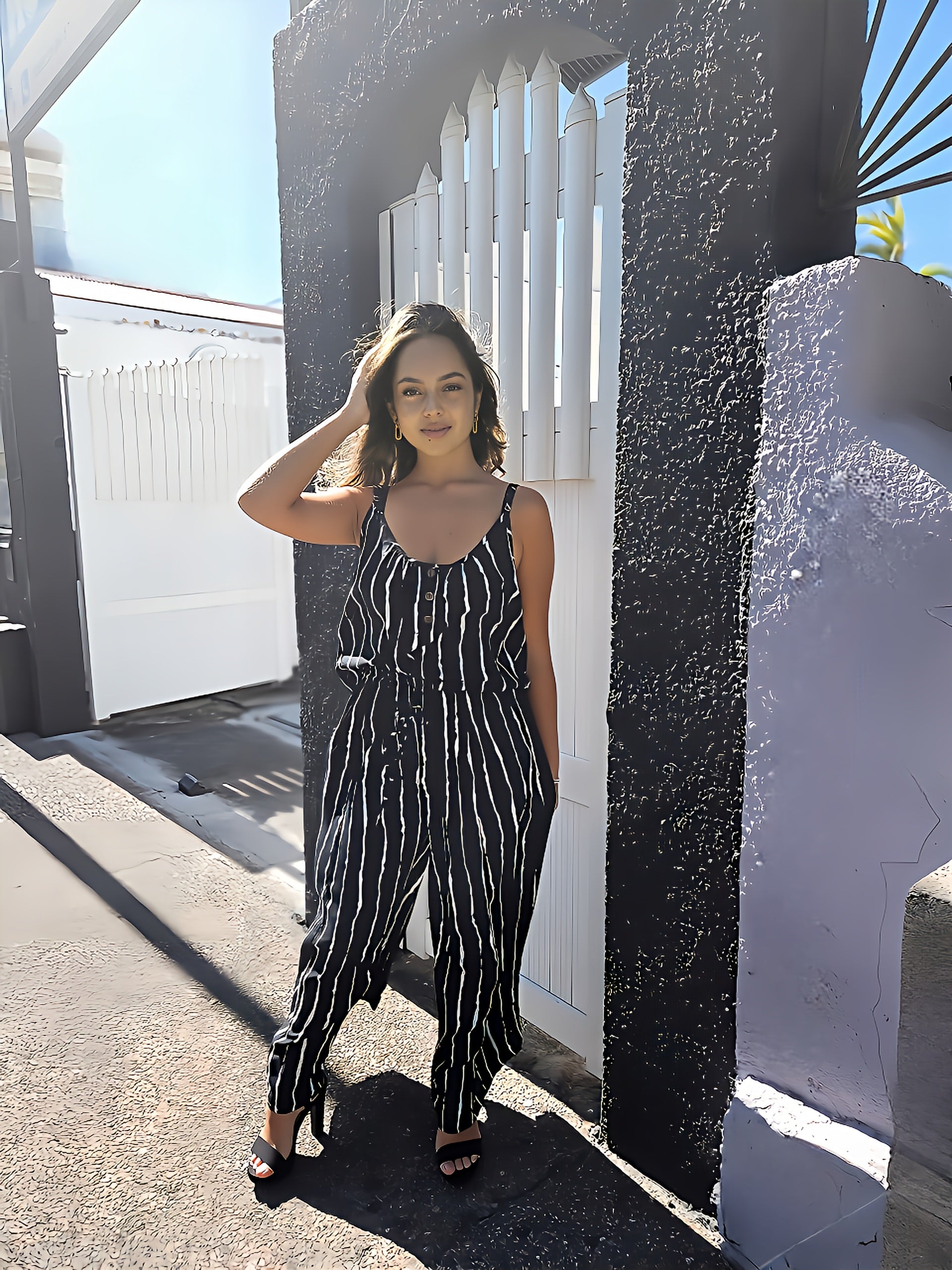 Ensemble pantalon rayure noir,île de la Réunion 974