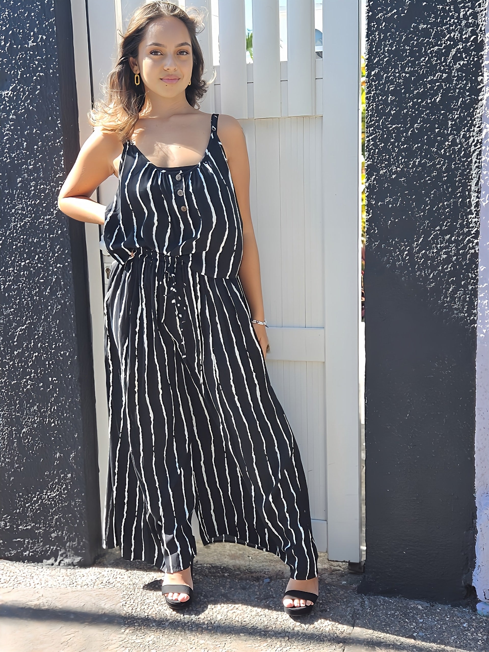Ensemble pantalon rayure noir,île de la Réunion 974