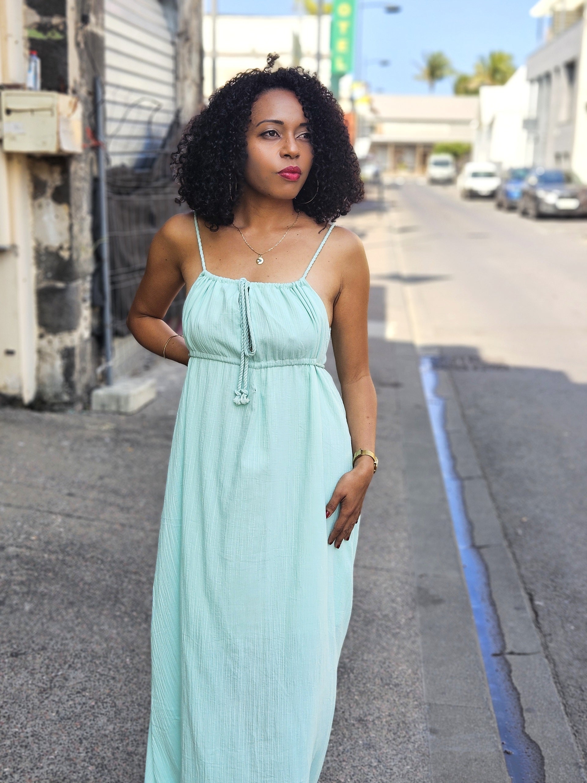 Robe dos nu corde 974,île de la Réunion