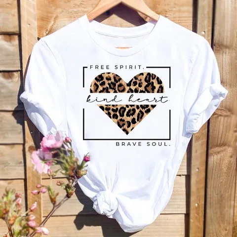 Tee-shirt léopard, île de la Réunion 974