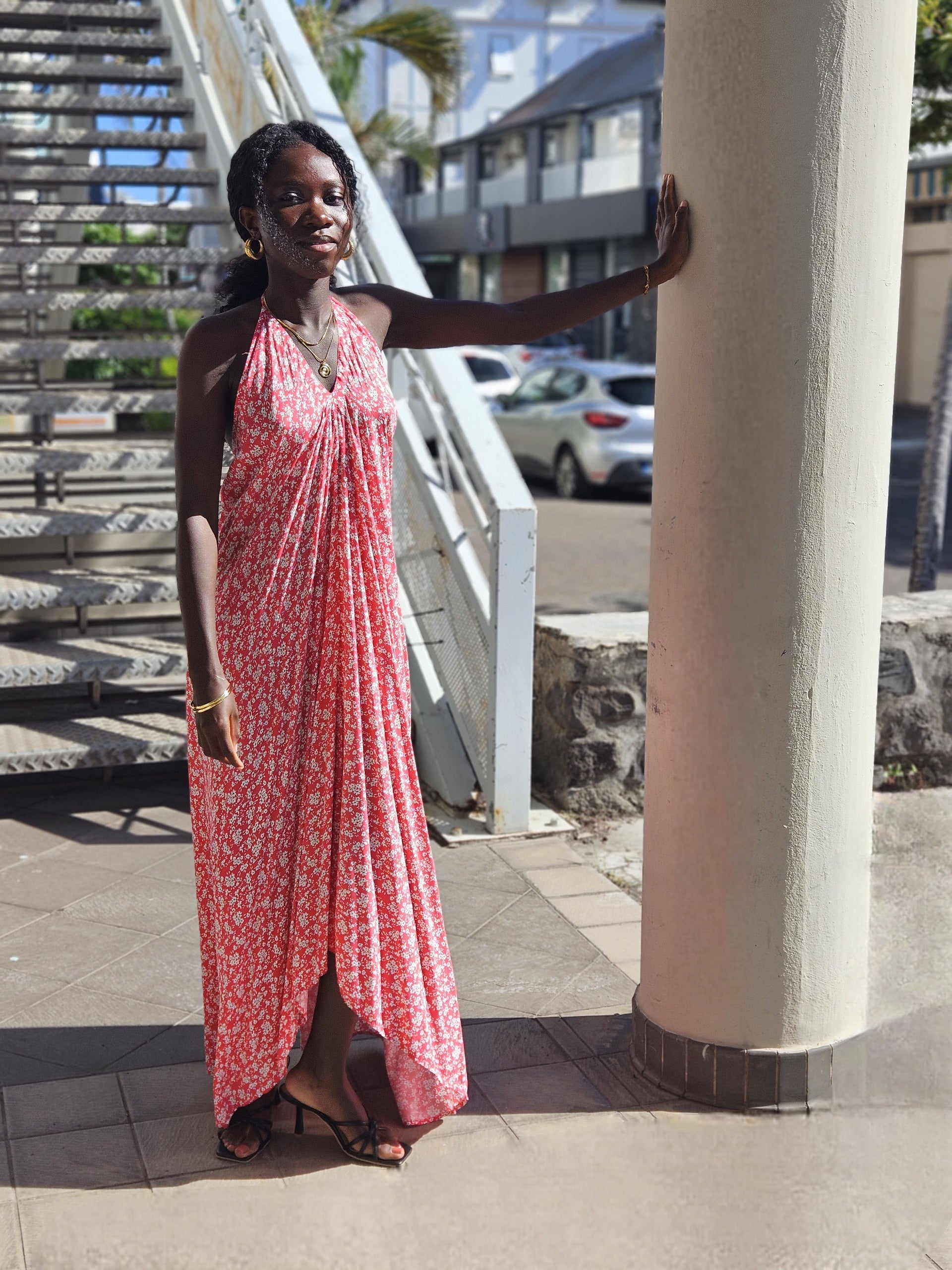 Robe rose dos nu,île de la Réunion 974