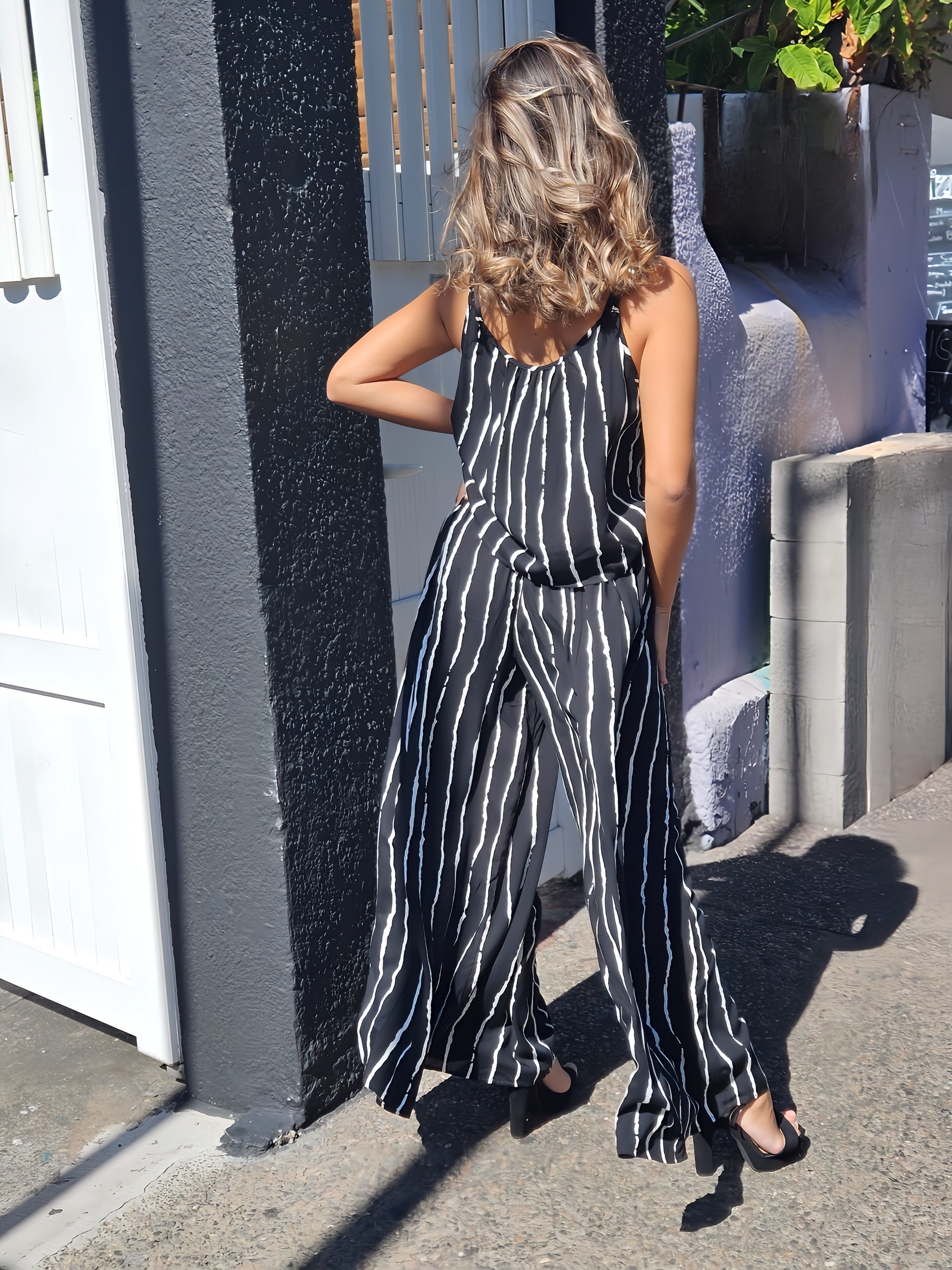 Ensemble pantalon rayure noir,île de la Réunion 974