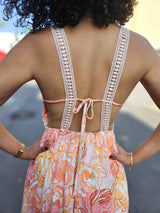 Robe courte dentelle 974,île de la Réunion